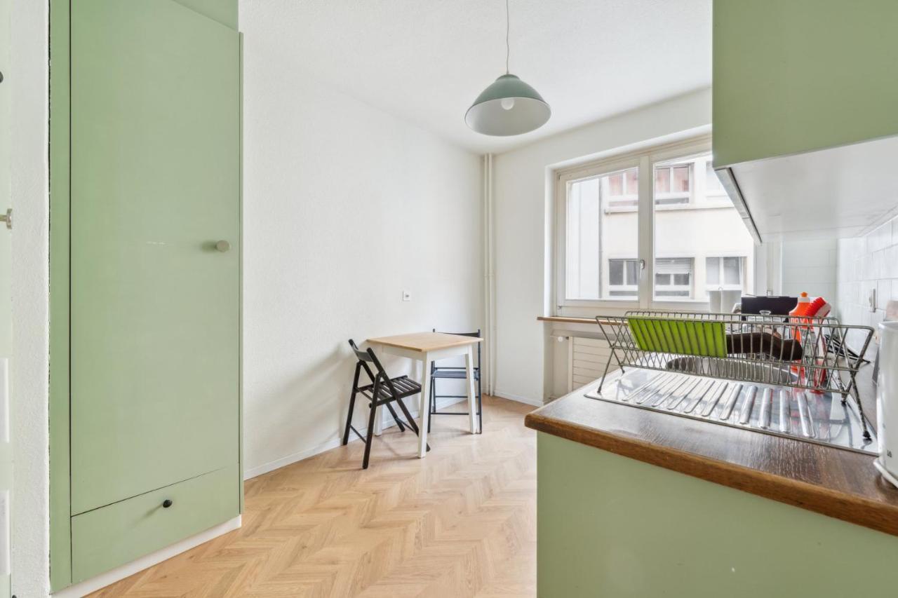 Central Apartment For City Explorers 224 Zurich Exterior photo