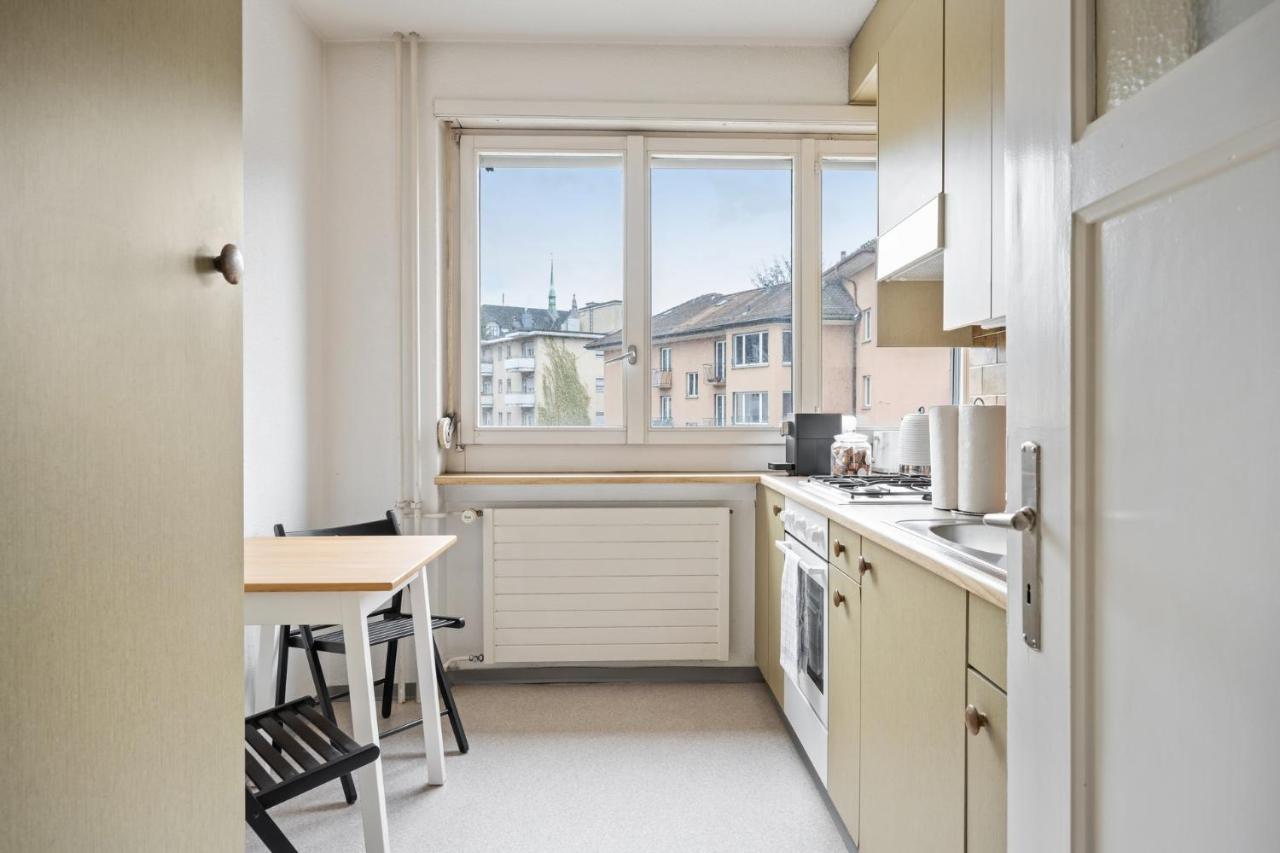 Central Apartment For City Explorers 224 Zurich Exterior photo