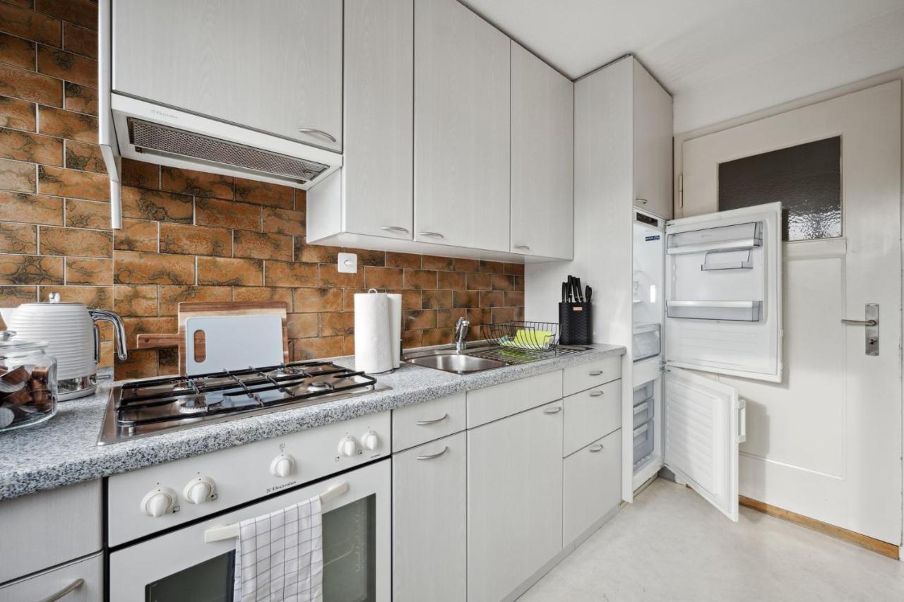 Central Apartment For City Explorers 224 Zurich Exterior photo