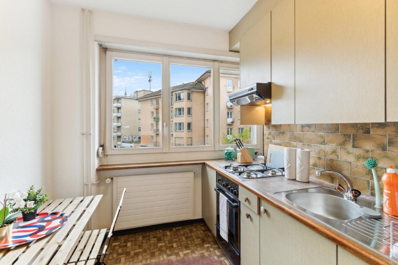 Central Apartment For City Explorers 224 Zurich Exterior photo